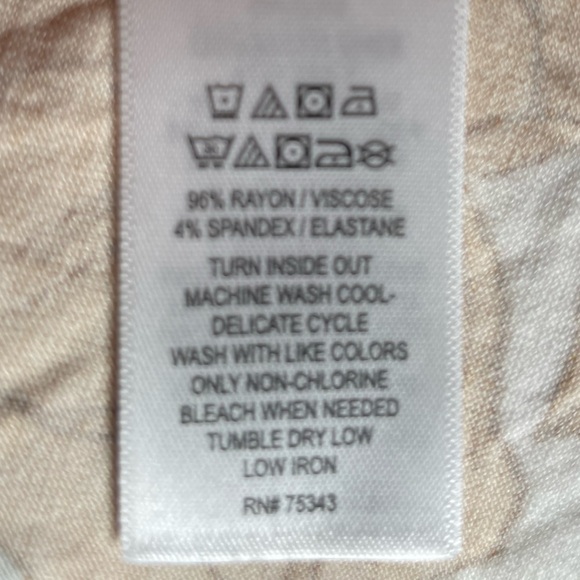 Cynthia Rowley white with yellow floral print sleeveless top sz 1X - Picture 5 of 5